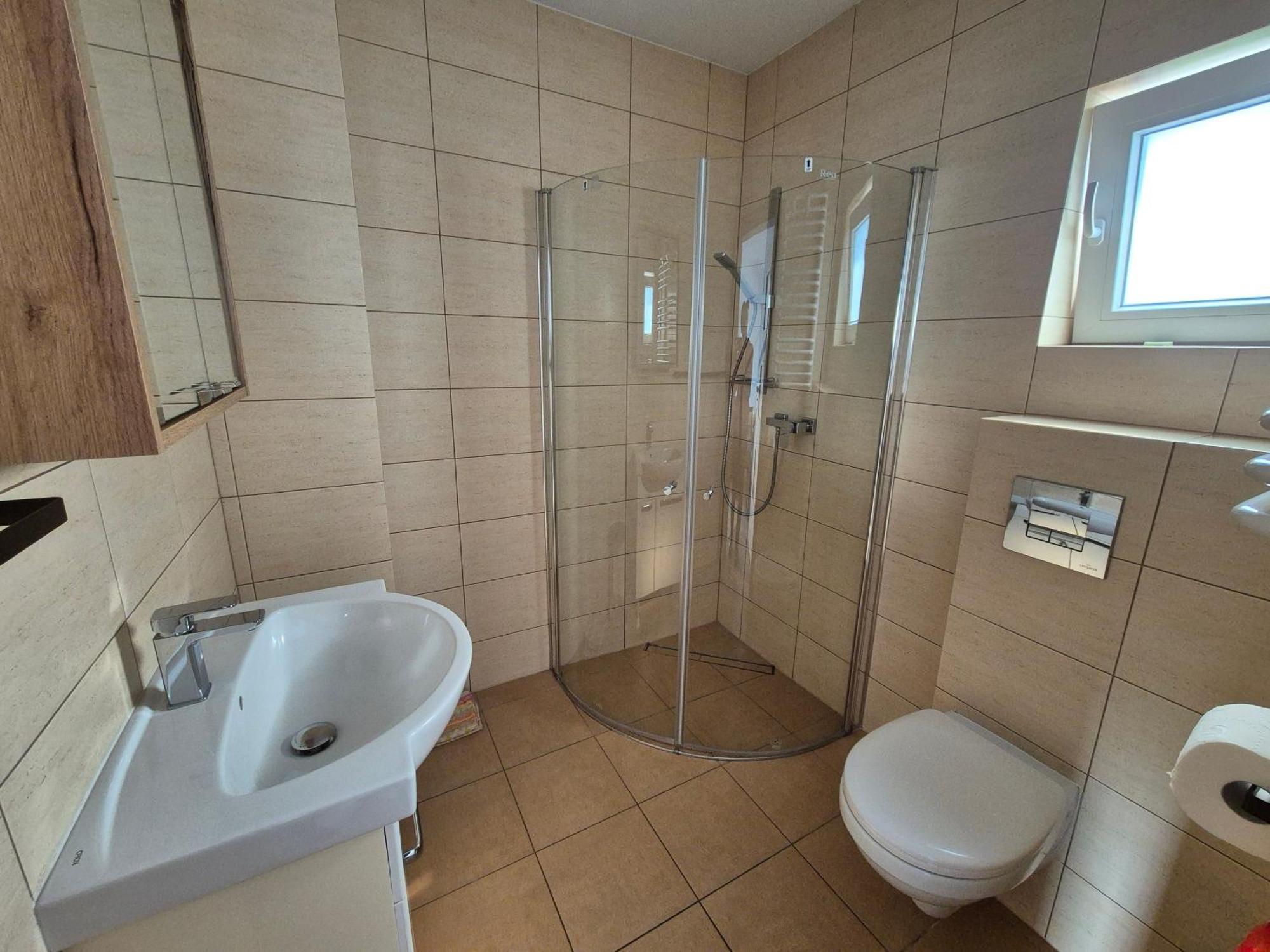 Apartment U Loni- W Zacisznym Centrum Nad Morzem Z Parkingiem *